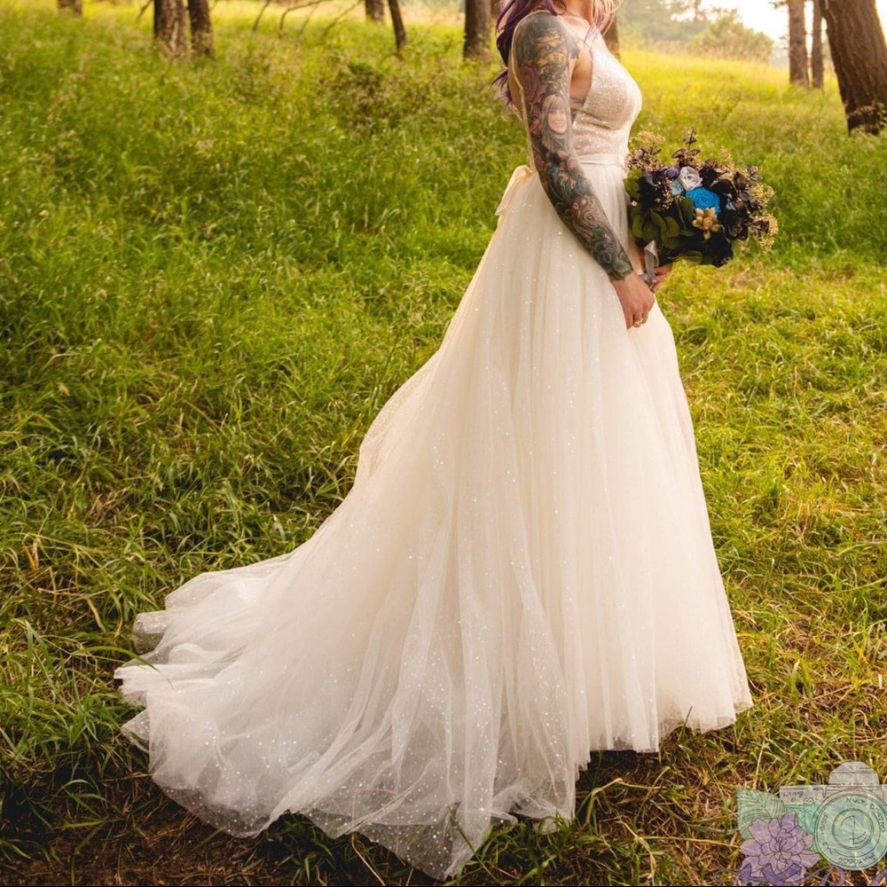 Willowby Galaxy dress in Ivory